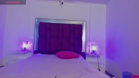    online show from March 2025 09:48:01 PM