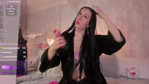    online show from September 2025 08:26:01 AM