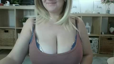 DanaHotMILF online show from November 2025 08:07:01 PM