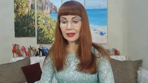 Snapshot of danceglory chatting on January 2025 11:32:02 AM Danceglory online show from January 2025 11:32:02 AM