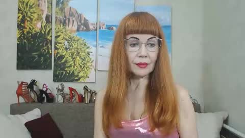 Snapshot of danceglory chatting on May 2026 06:19:01 AM Danceglory online show from May 2026 06:19:01 AM