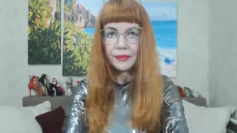 Snapshot of danceglory chatting on May 2026 06:22:02 AM Danceglory online show from May 2026 06:22:02 AM