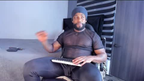 Dancel online show from April 2026 08:33:01 PM