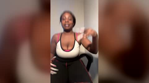 dancinglxoxo online show from March 2026 10:05:02 PM