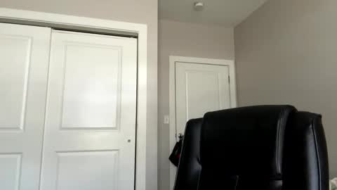 dancinglxoxo online show from April 2026 03:46:01 PM