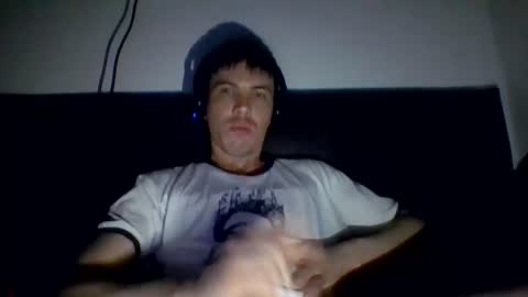 dane950804 online show from July 2026 07:38:01 PM