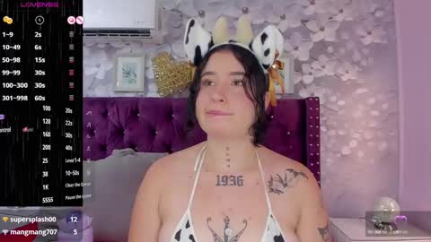 Daniela online show from February 2025 02:42:02 PM