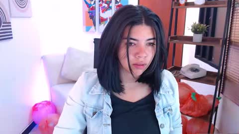 Veronica online show from November 2025 10:26:01 AM