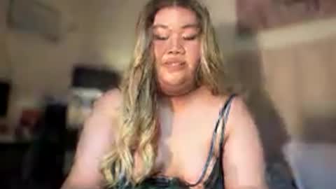 Snapshot of dangerous_womanxx chatting on July 2026 02:37:01 PM Ms. K online show from July 2026 02:37:01 PM