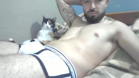 Snapshot of dani3l9905 chatting on October 2025 05:10:02 AM dani3l9905 online show from October 2025 05:10:02 AM