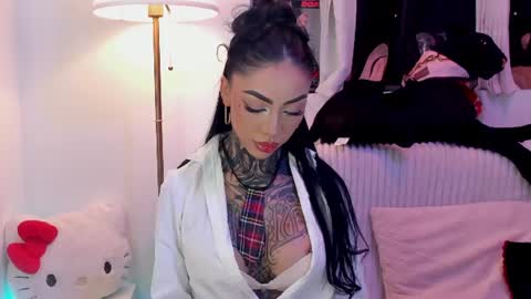 Dani online show from June 2026 01:06:01 AM