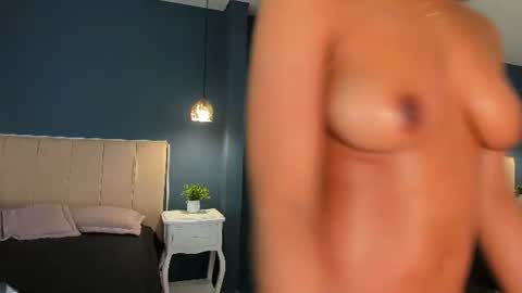 Dania  online show from June 2026 11:34:01 AM