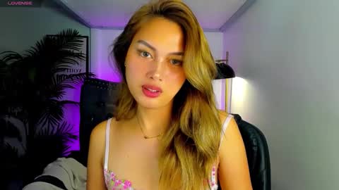 Snapshot of danicawinks chatting on May 2026 12:52:02 AM Danica online show from May 2026 12:52:02 AM