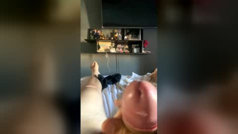 Snapshot of daniel548918 chatting on February 2026 04:18:01 PM daniel548918 online show from February 2026 04:18:01 PM