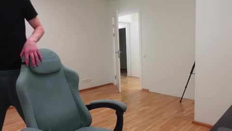 DANIEL SHAWN online show from February 2026 06:59:02 PM