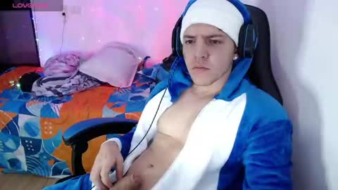 Daniel online show from December 2024 12:08:01 AM