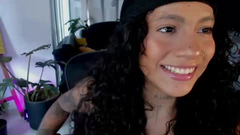 daniela_arenas online show from July 2026 09:17:02 PM