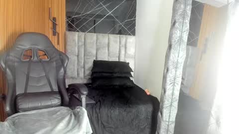 Daniela online show from December 2024 11:40:01 PM