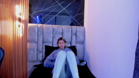 Daniela online show from March 2025 03:12:02 PM