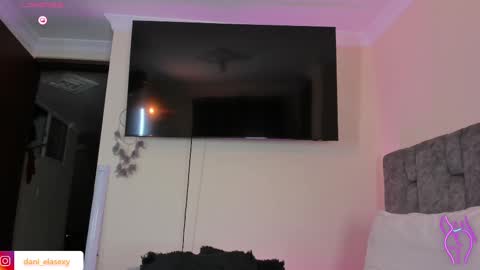 Snapshot of danielasexya chatting on March 2025 01:00:02 AM danielasexya online show from March 2025 01:00:02 AM