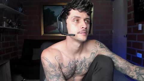 Daniele Bunny online show from October 2025 08:27:02 PM