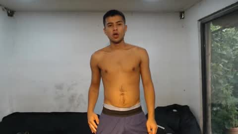 danielitopapii online show from December 2024 09:50:02 PM