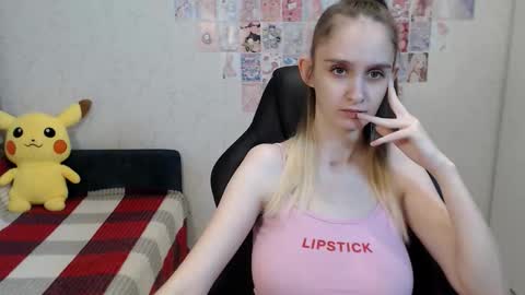 Daniella Martin online show from September 2025 10:26:02 AM