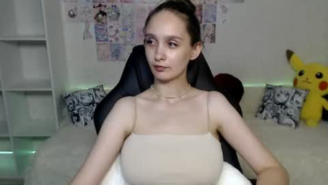 Snapshot of daniella_martin chatting on June 2026 11:44:01 PM Daniella Martin online show from June 2026 11:44:01 PM