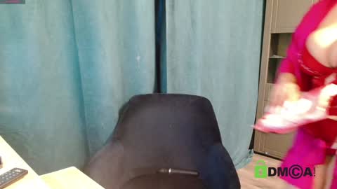 JessicaWhite online show from December 2024 09:30:01 AM