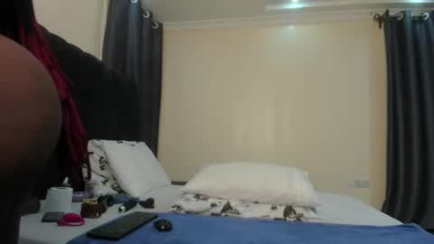 Snapshot of danielle_rock chatting on February 2025 08:03:01 PM danielle_rock online show from February 2025 08:03:01 PM