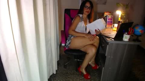 Angie online show from April 2026 02:41:01 PM