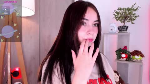 Danielle Rose online show from February 2025 08:47:02 PM