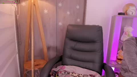 Danielle Rose online show from July 2026 11:14:01 PM