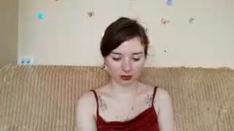Snapshot of daniellevaulet chatting on June 2026 01:17:02 PM Mia online show from June 2026 01:17:02 PM