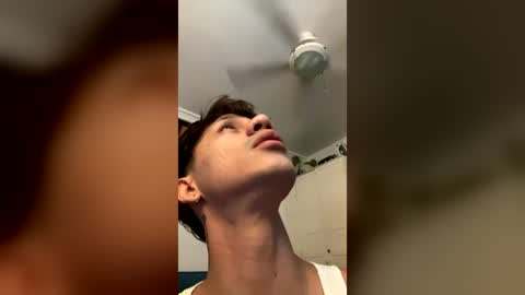 Snapshot of daniels_cruz chatting on June 2026 06:17:01 PM Daniels Cruz online show from June 2026 06:17:01 PM