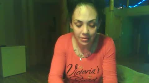 Snapshot of danifunderburg86 chatting on February 2025 06:14:02 AM DaniLove online show from February 2025 06:14:02 AM