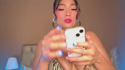 Snapshot of daniileon_ chatting on May 2026 10:59:01 PM Dani Leon online show from May 2026 10:59:01 PM