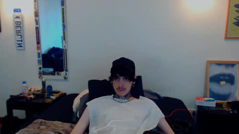 Snapshot of daniiwin chatting on October 2025 09:28:02 PM danii online show from October 2025 09:28:02 PM