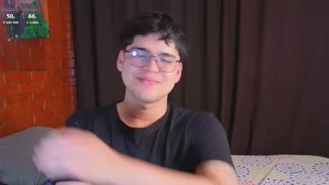 Daniel online show from November 2025 02:33:02 AM