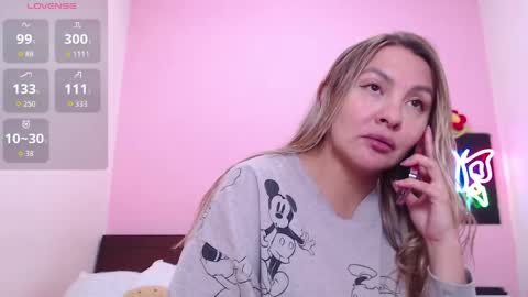 K A R O L online show from April 2026 06:09:02 PM