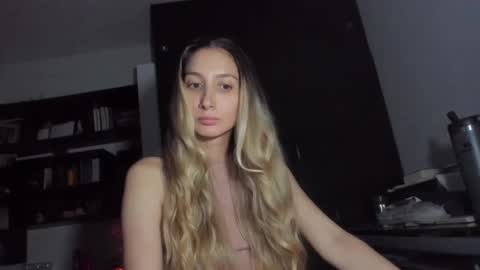 Danik online show from October 2025 04:10:01 AM