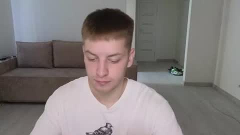 Snapshot of danila_trezzini chatting on June 2026 04:48:01 AM danila online show from June 2026 04:48:01 AM