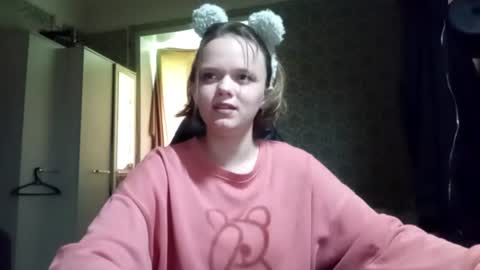 Adell online show from June 2026 07:17:01 AM
