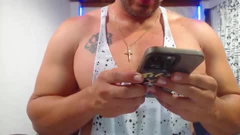 Snapshot of danilofit chatting on June 2026 12:49:01 AM DANILO online show from June 2026 12:49:01 AM
