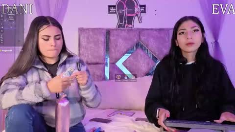 Danilu and Eva online show from February 2026 06:39:02 PM