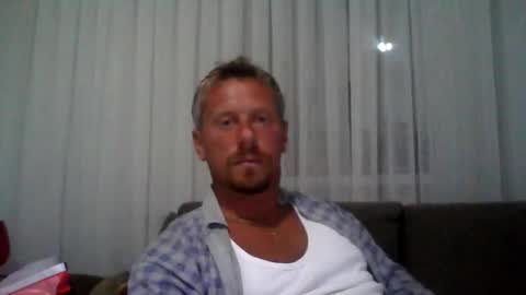 Snapshot of danisami12345 chatting on September 2025 10:44:01 PM daniel online show from September 2025 10:44:01 PM