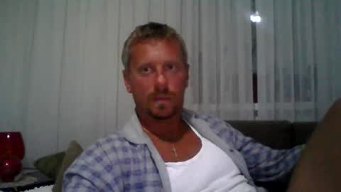 Snapshot of danisami12345 chatting on September 2025 09:07:02 PM daniel online show from September 2025 09:07:02 PM