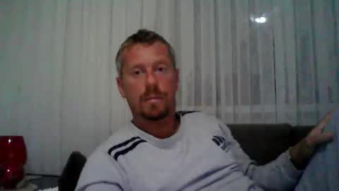 Snapshot of danisami12345 chatting on October 2025 02:30:01 AM daniel online show from October 2025 02:30:01 AM