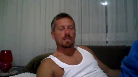 Snapshot of danisami12345 chatting on October 2025 10:58:01 PM daniel online show from October 2025 10:58:01 PM