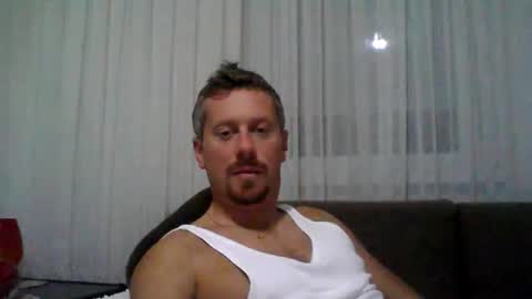 Snapshot of danisami12345 chatting on November 2025 10:15:02 PM daniel online show from November 2025 10:15:02 PM